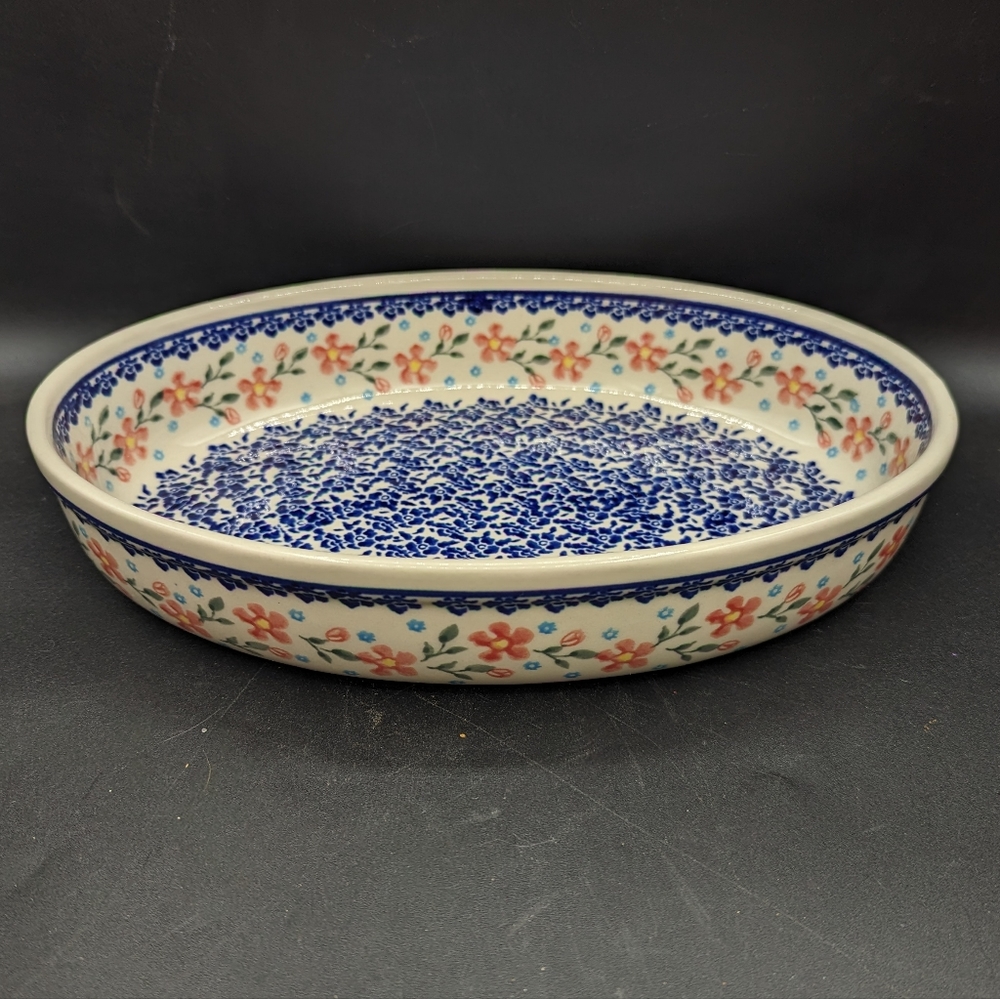 Polish Pottery Oval Baker from Zaklady Boleslawiec - Picture 2 of 9